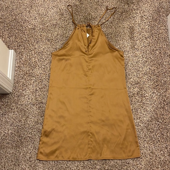 Forever 21 gold dress size M - Picture 9 of 10
